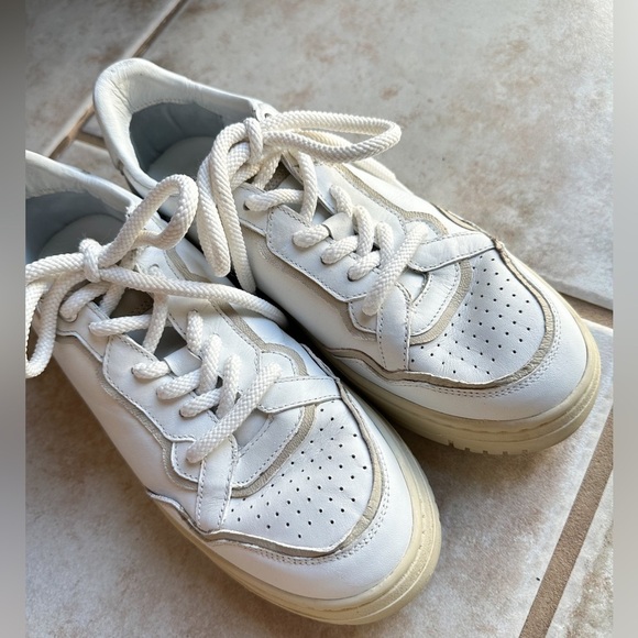Free‎ People Sneakers Size 8 - Picture 4 of 14